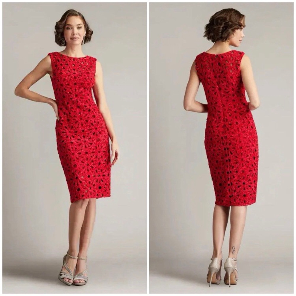 $378 NWT Tadashi Shoji Reva Red Embroidered Bateau Chenille Shift Dress Size 4
